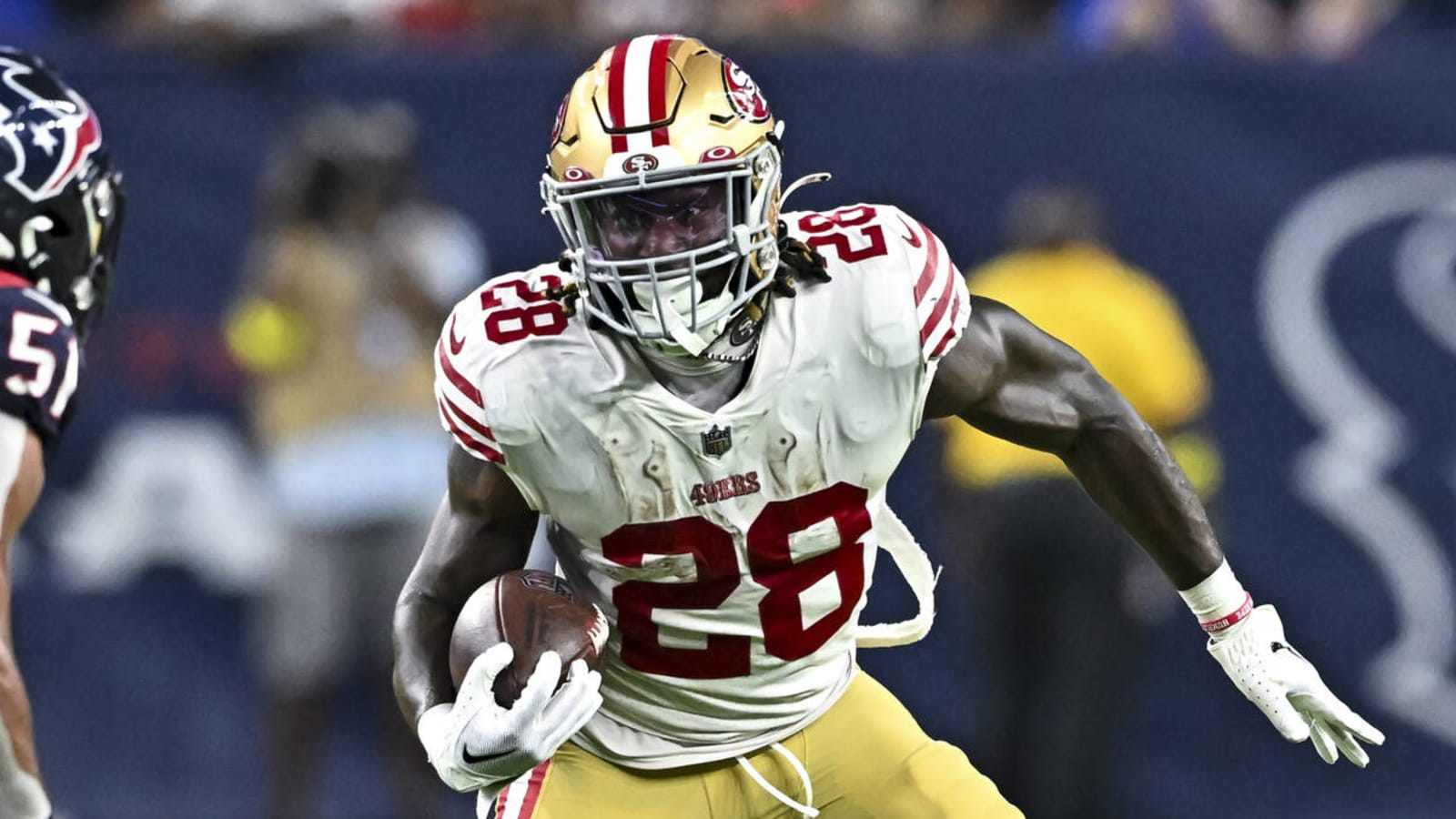 49ers waive RB Trey Sermon