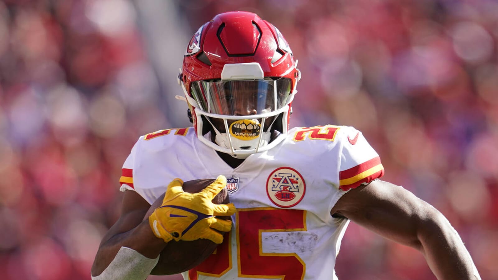 Chiefs power up backfield with Clyde Edwards-Helaire