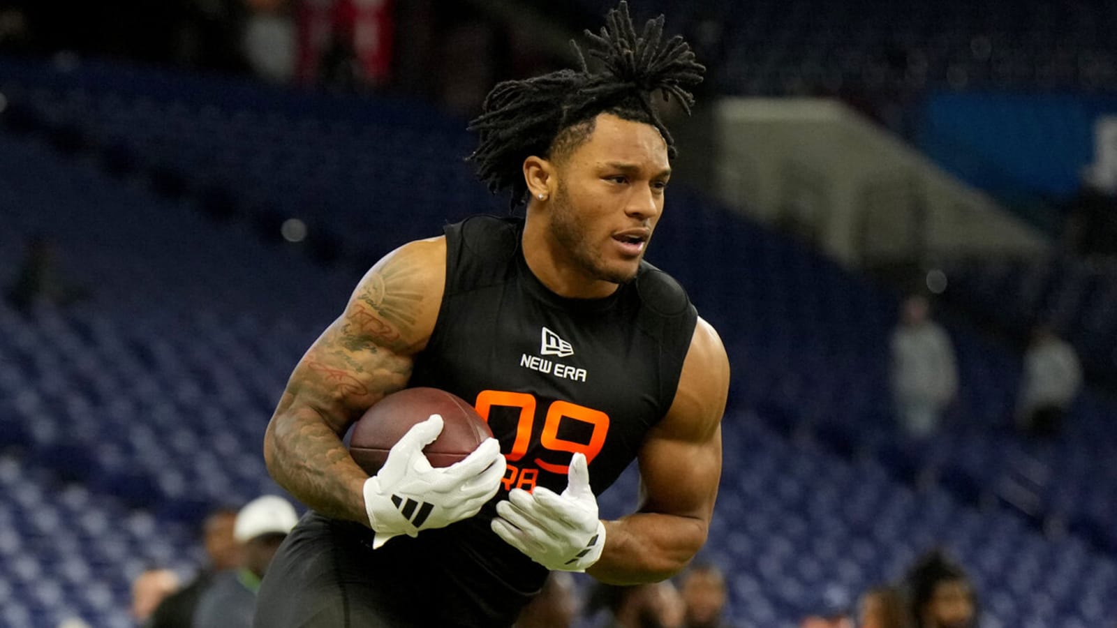 Commanders create 'hellacious backfield' in latest mock draft