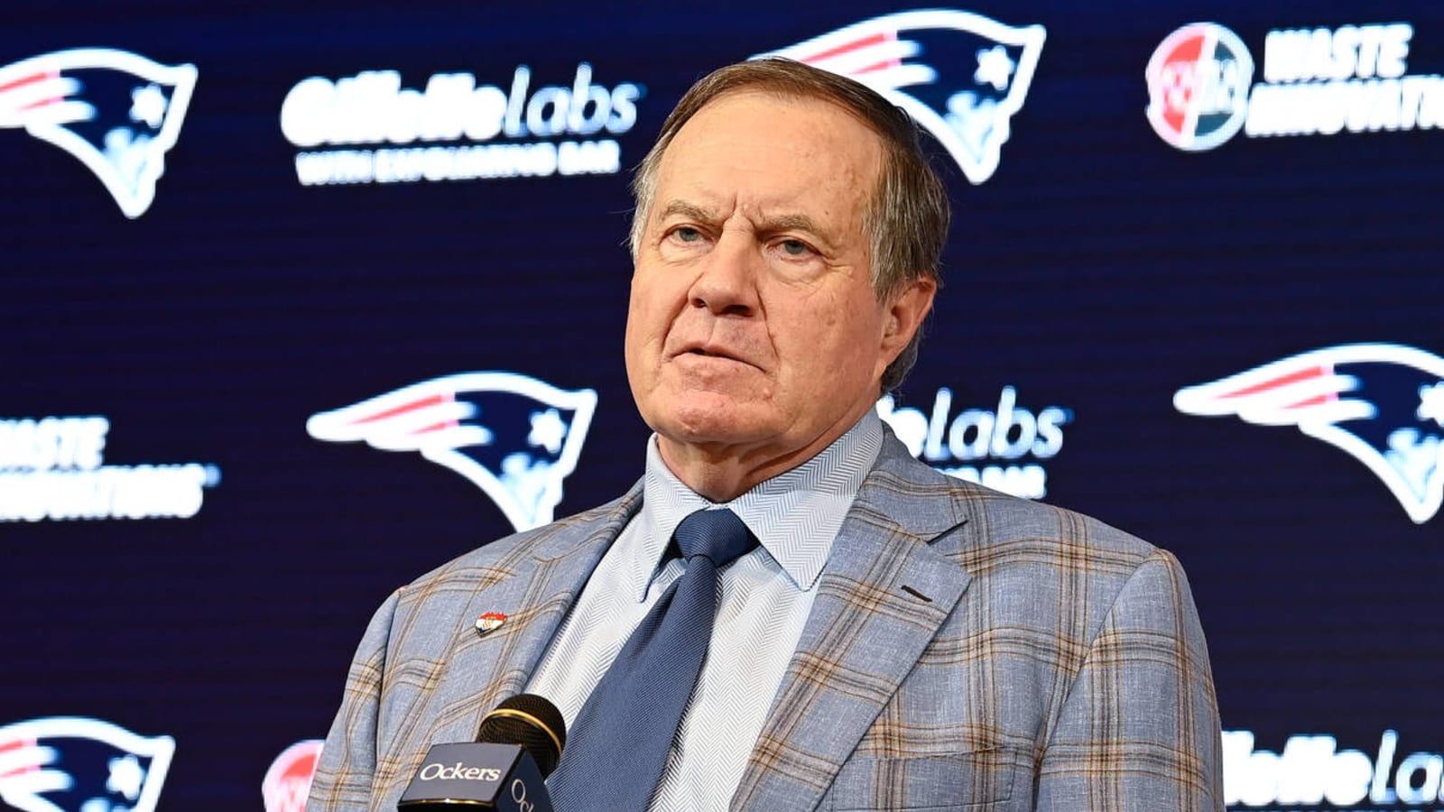 Mike Tirico predicts how Bill Belichick would be as broadcaster