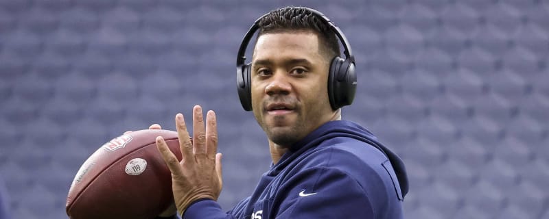 Insider sounds alarms about Russell Wilson's flop with Broncos