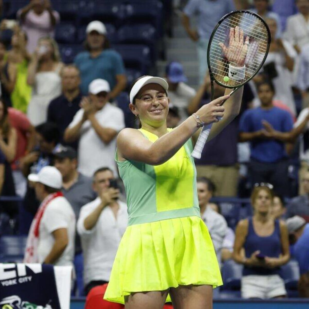 Iga Swiatek Stunned at US Open by Jelena Ostapenko Yardbarker