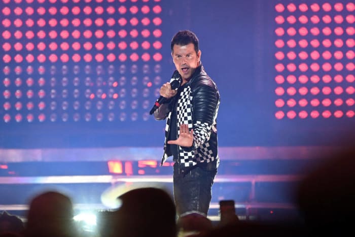 “Give It To You” by Jordan Knight