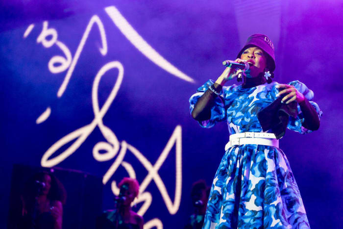 "Doo Wop (That Thing)" by Lauryn Hill