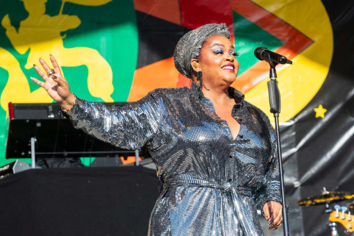 'Who Is Jill Scott? Words and Sounds Vol. 1' by Jill Scott (2000)