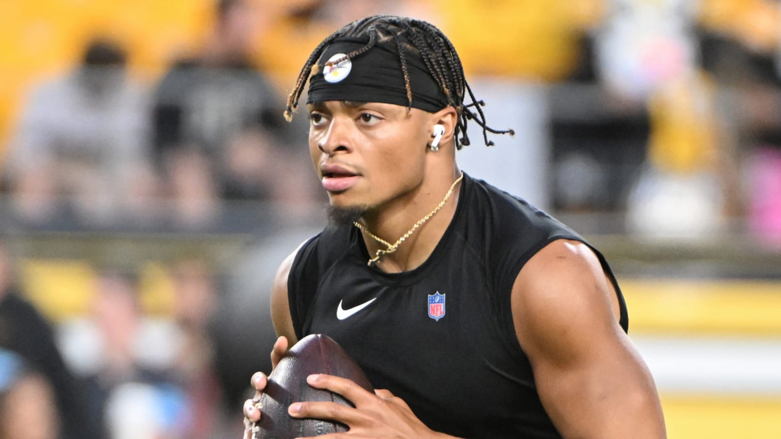 Jets insider shares alarming Justin Fields stats