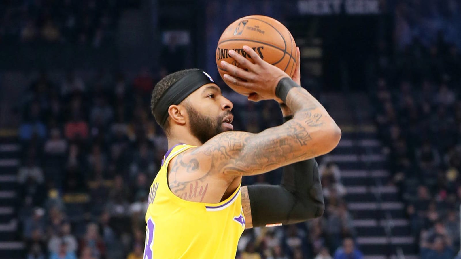 Report: Markieff Morris will travel to Orlando to join the Lakers