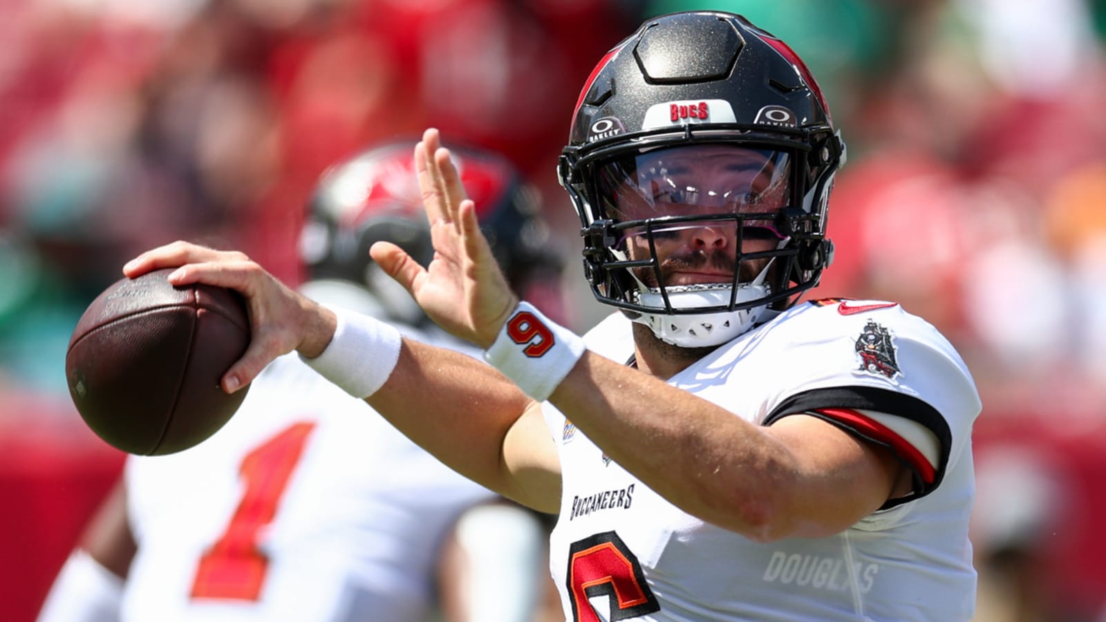 Buccaneers' Baker Mayfield gets off to hot start vs. Eagles