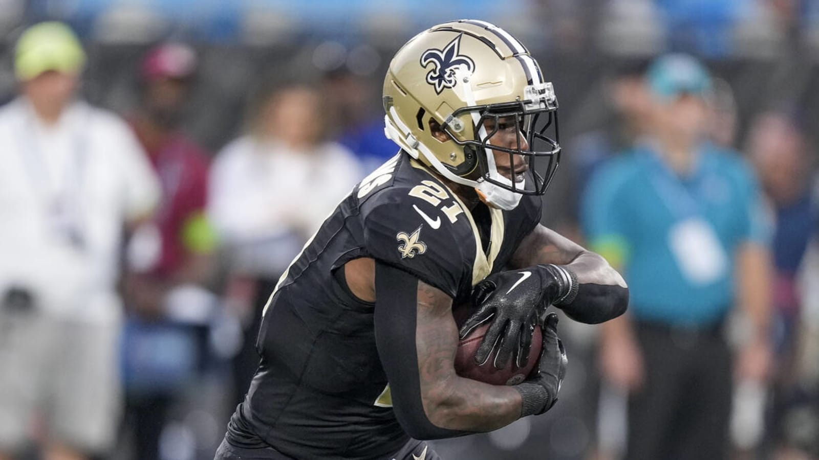 Saints get brutal update on their big free-agent signing