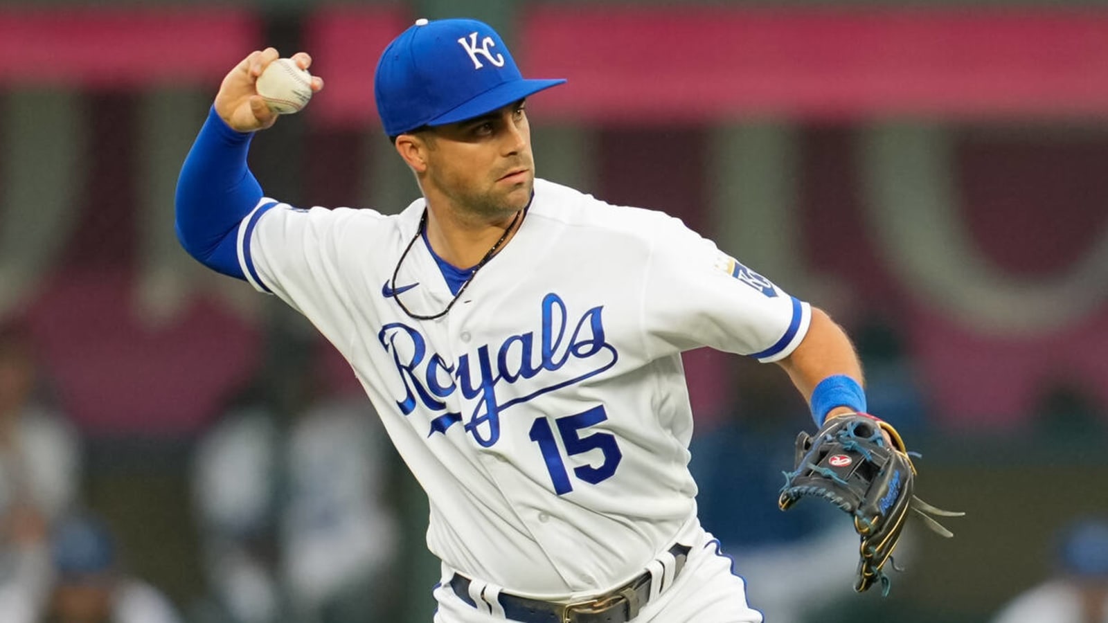 Whit Merrifield has been vaccinated, can now play in Toronto