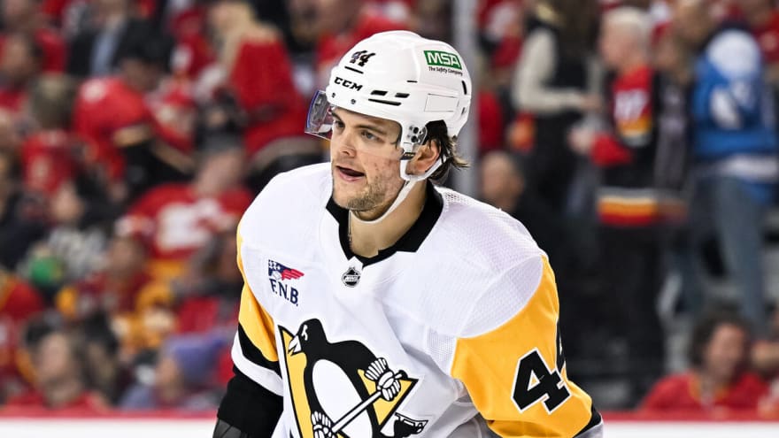 Penguins sign two more players to new contracts