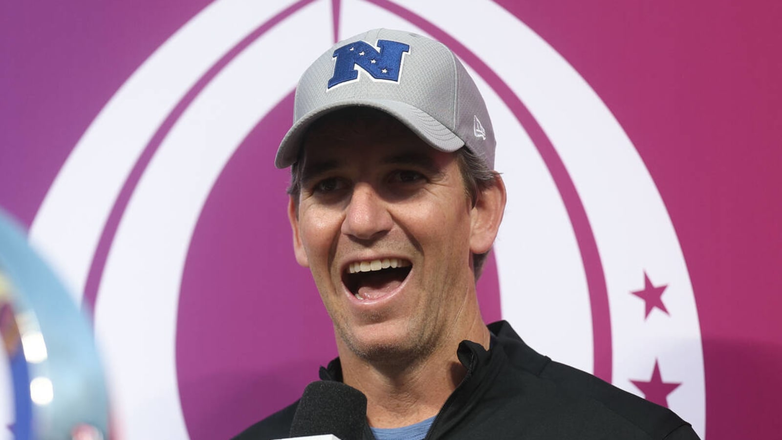 Eli Manning has hilarious explanation for not attending Brady roast