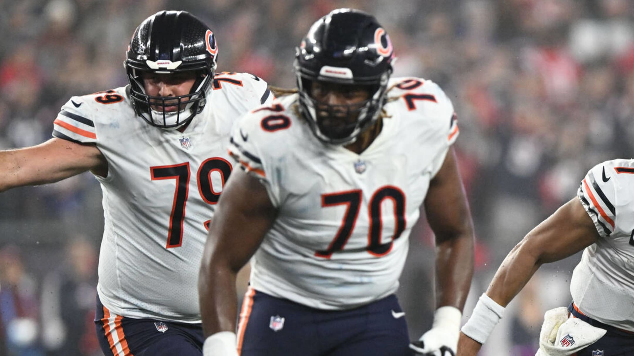 Bears place Braxton Jones on IR, who may replace him at left tackle – NBC  Sports Chicago