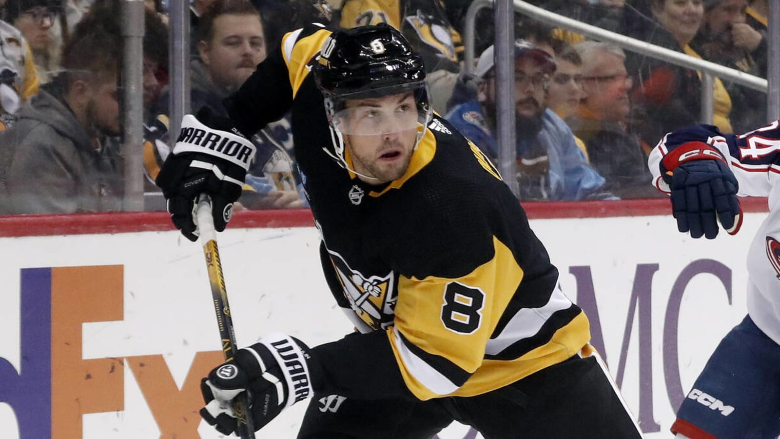 Kraken fortify blue line with twotime Stanley Cup winner Yardbarker