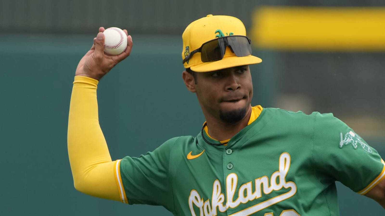 Top Athletics prospect makes team's Opening Day roster