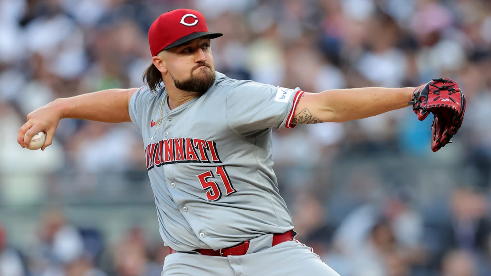 Reds righty placed on IL with elbow strain