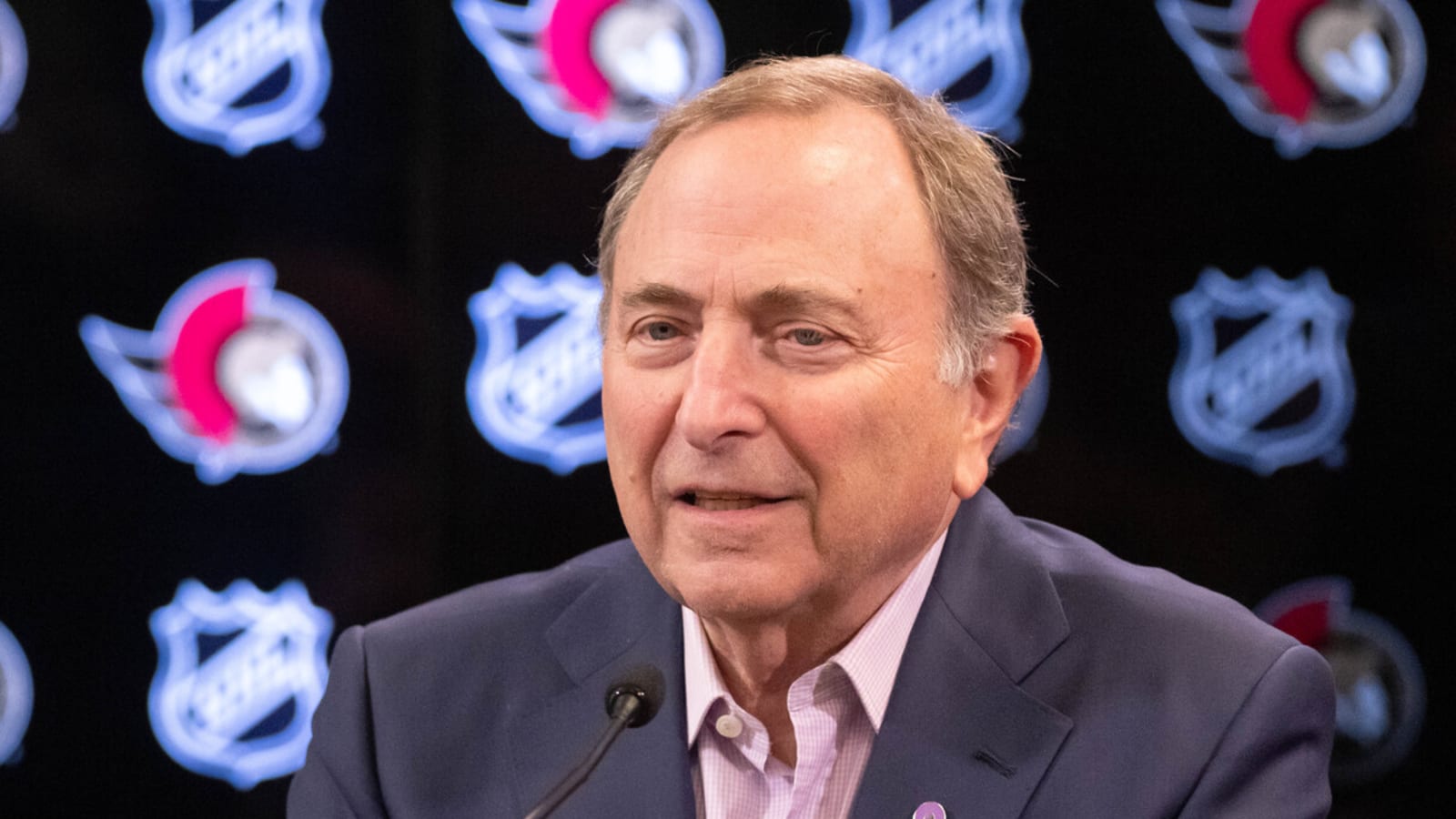 Report: NHL preparing for Gary Bettman's eventual retirement