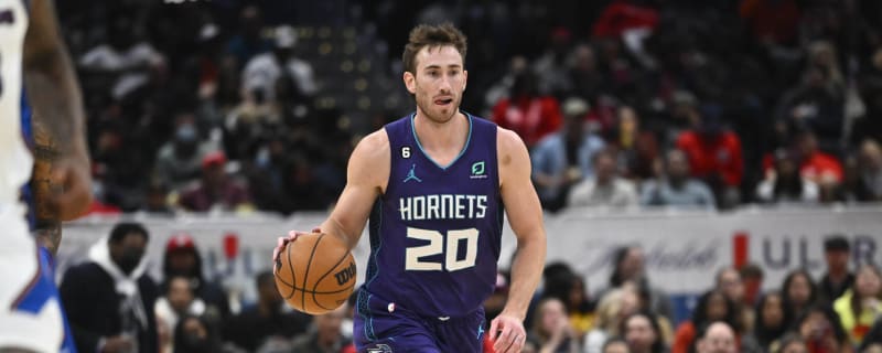 Charlotte Hornets on X: 🔥 @gordonhayward was meant to rock pinstripes 🔥  WELCOME TO BUZZ CITY, GORDON! 🐝  / X