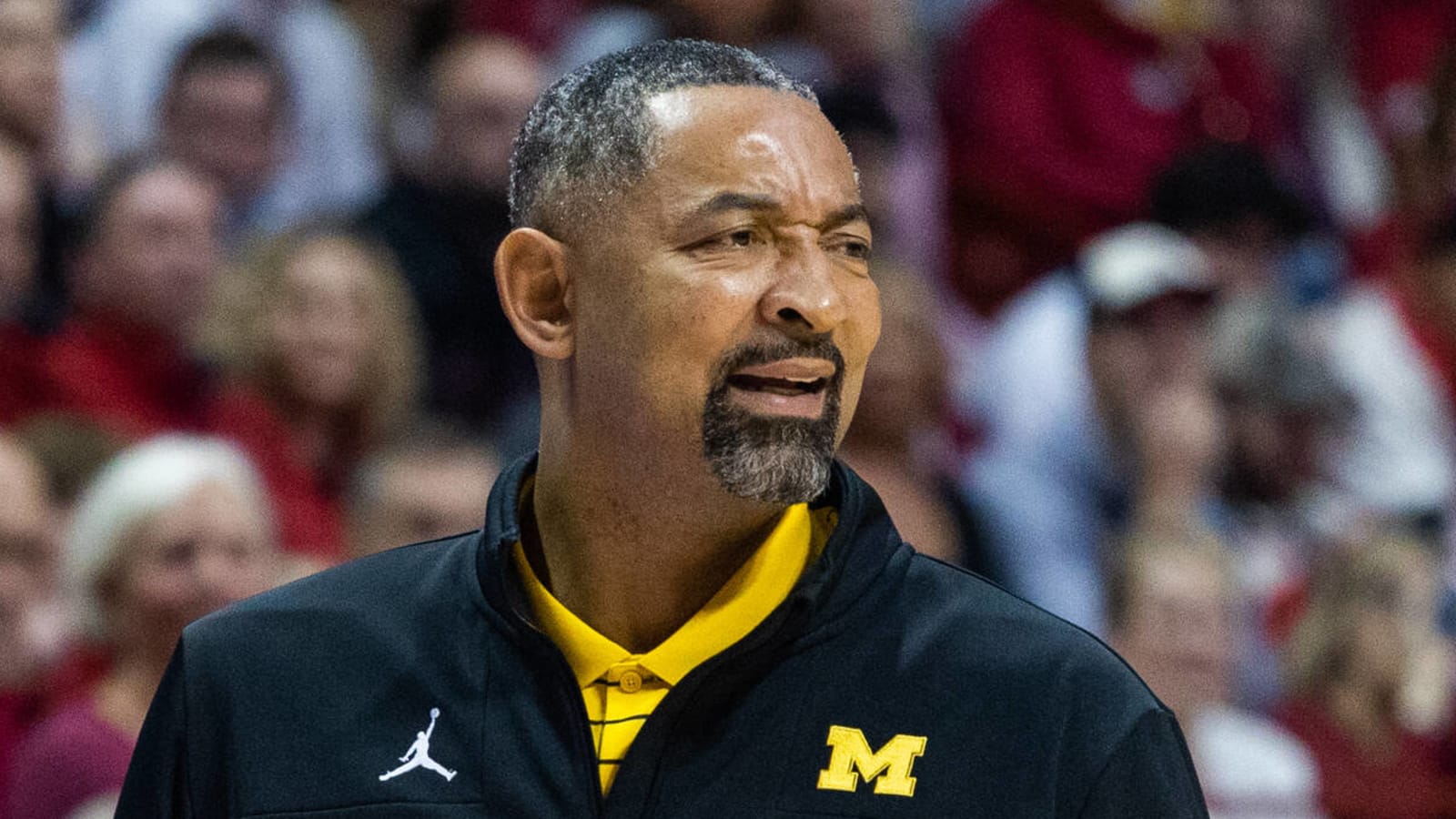 Report: Michigan investigating alleged Juwan Howard incident