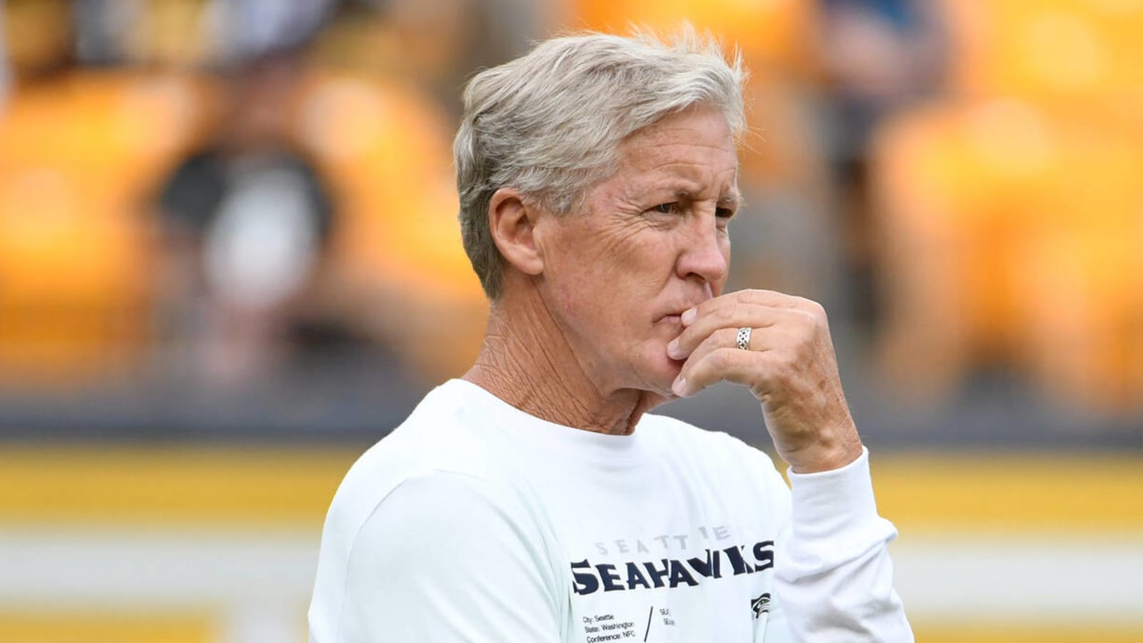 Pete Carroll expects 10 wins from Seahawks this season