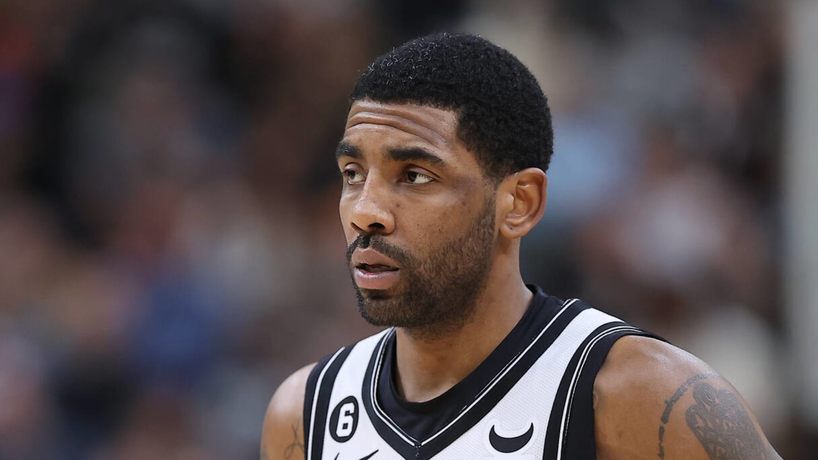 Irving wants an extension to remain with Nets
