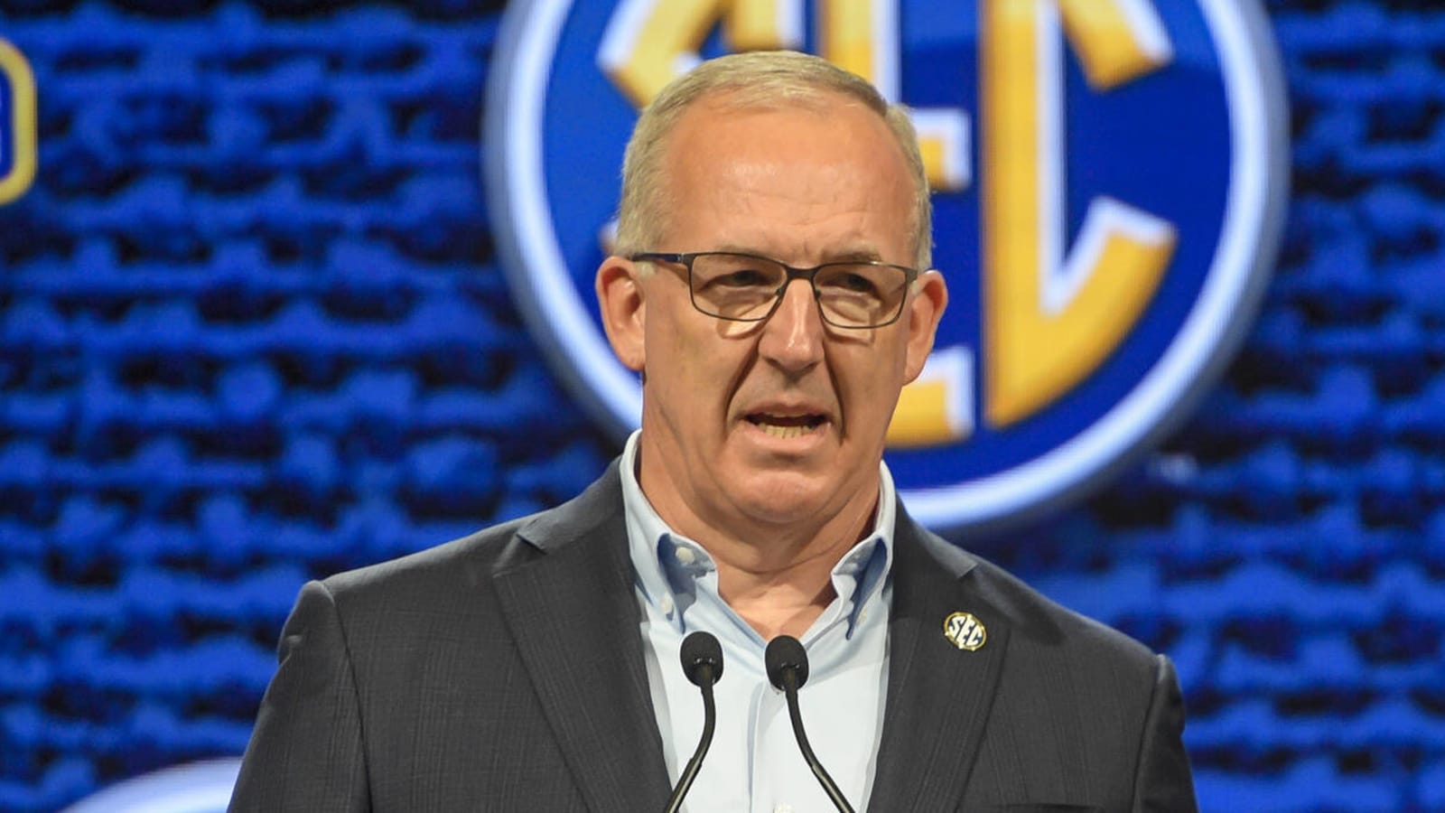 SEC commissioner to attend Red River Showdown