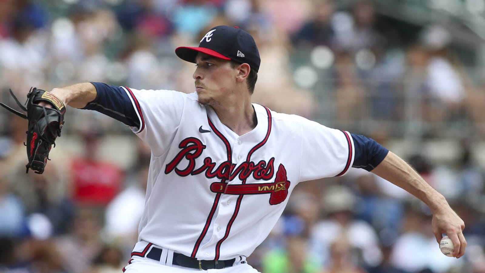 Video: Max Fried smacks his head on ground after making throw