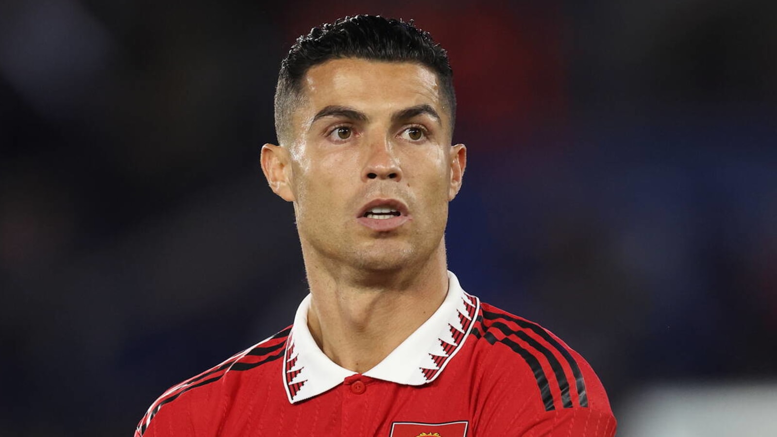 Ronaldo stays with Man U through transfer deadline