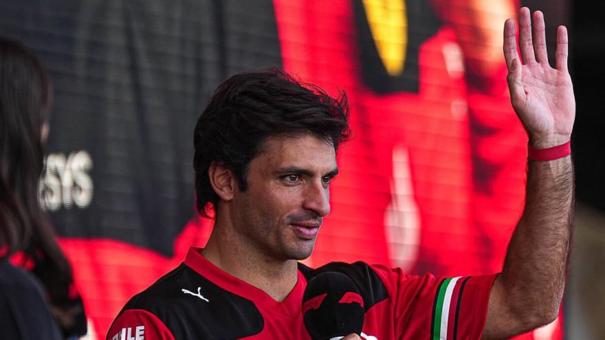 Ex-F1 champion claims Carlos Sainz ‘playing his own game’ at Ferrari after being replaced for 2025