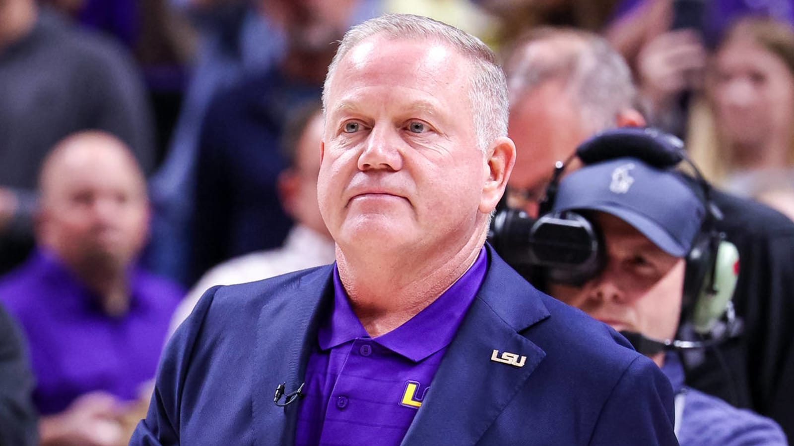 New LSU coach Brian Kelly seemingly debuts Southern accent in speech to fans