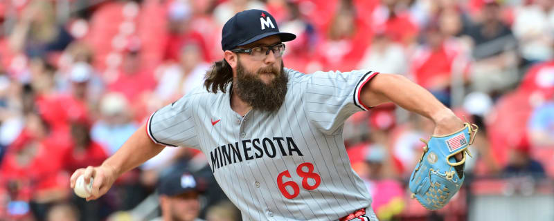 Twins outright veteran right-handed pitcher