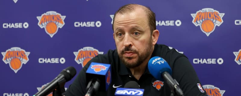 Knicks HC fires brutal shot at unhappy veteran