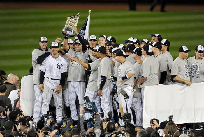 New York Yankees: 28 World Series titles