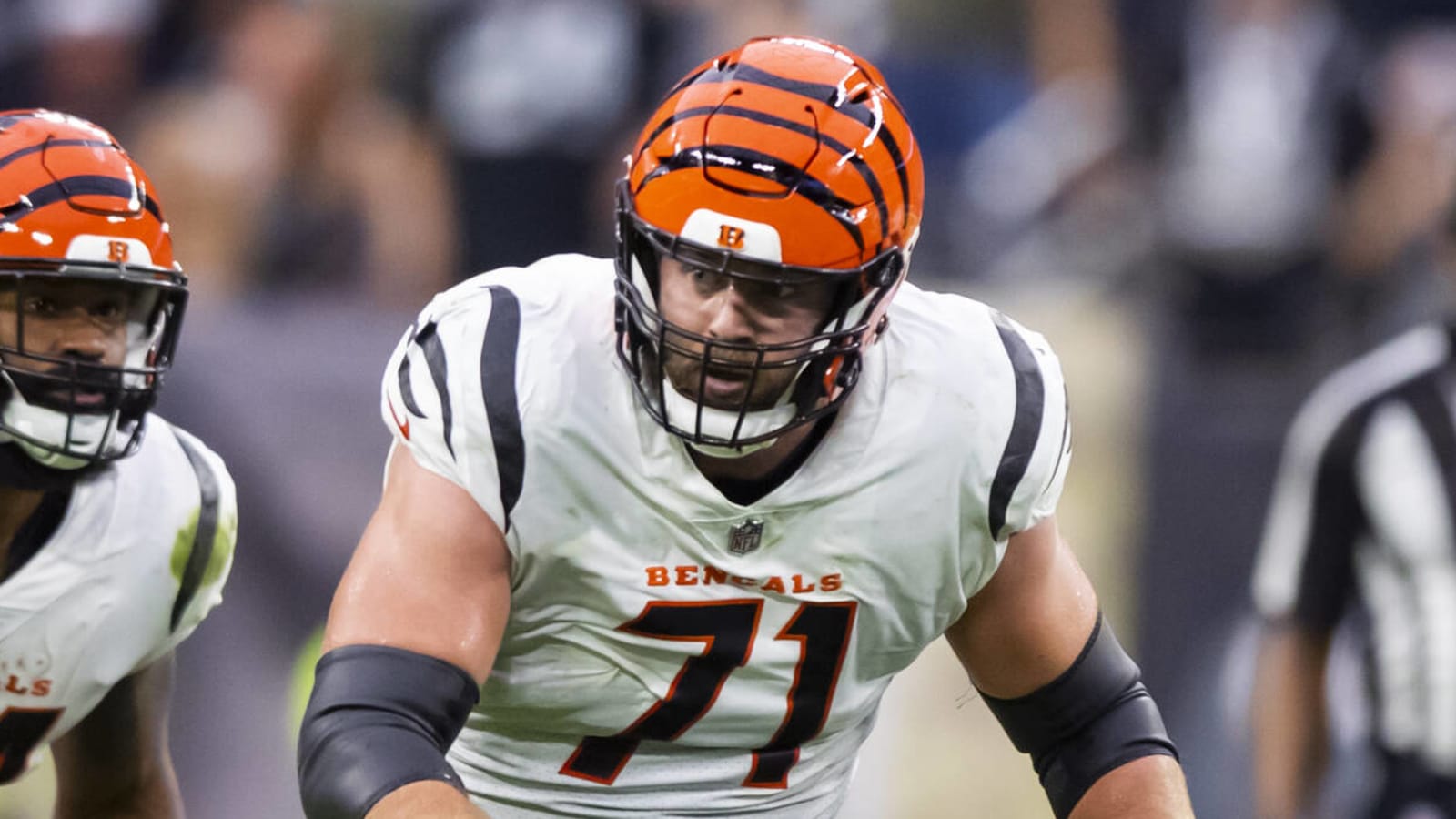 OT Riley Reiff to visit Jets