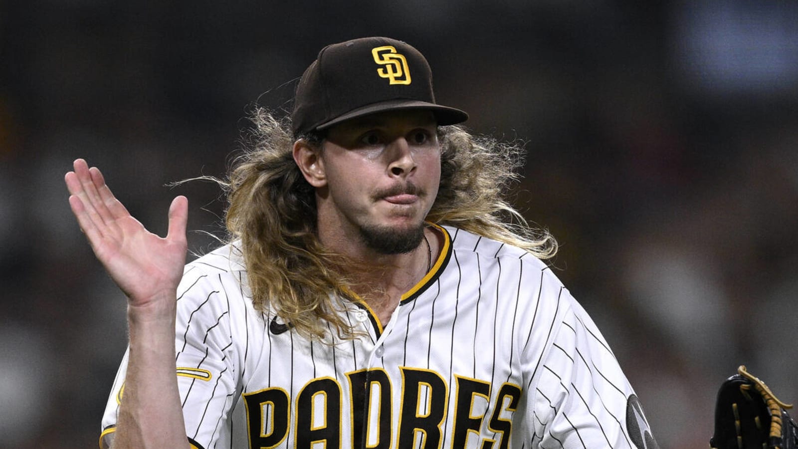 Padres gauging market for key reliever