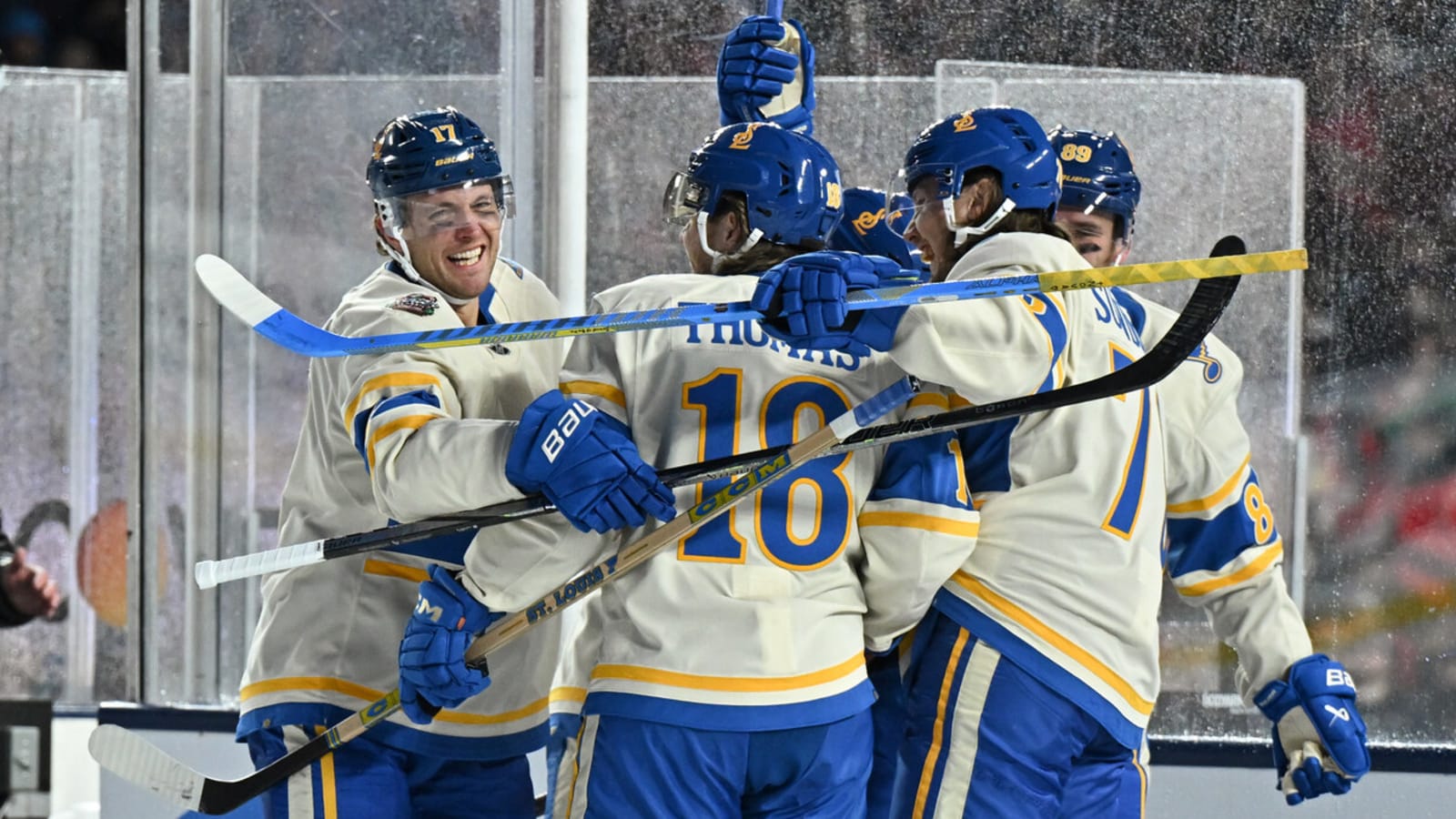 Watch: Blues' Cam Fowler scores memorable Winter Classic goal