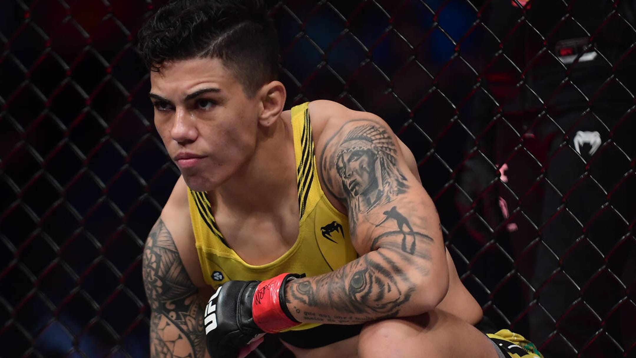 Out UFC fighter Jessica Andrade wins title with body slam KO you've gotta  see - Outsports