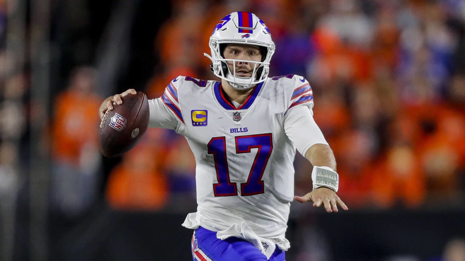 Bills’ Josh Allen Defends OC Ken Dorsey Amid Struggles