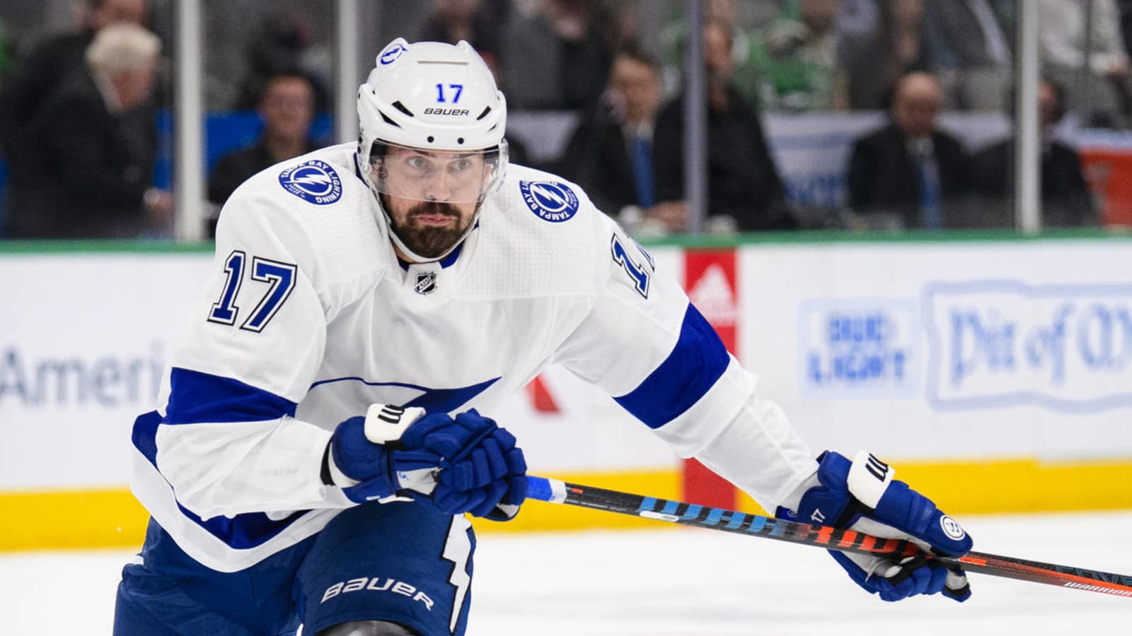 Lightning, Hurricanes voted against NHL's 24-team playoff format