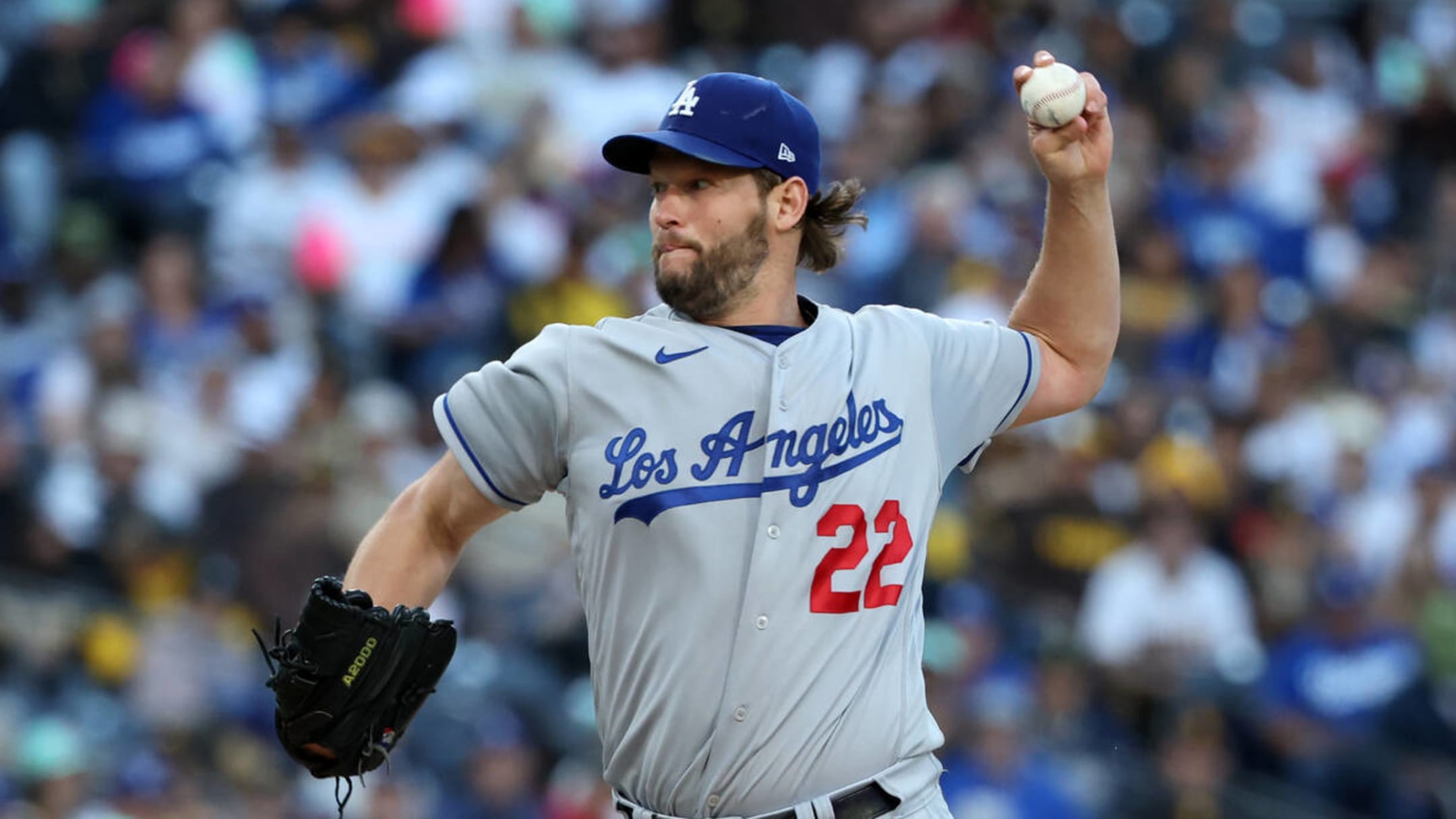 Clayton Kershaw struggles in Dodgers' loss to San Diego Padres