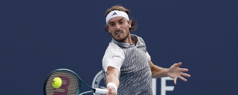 'I feel like I gave him the match,' Stefanos Tsitsipas explains how he lost to Nicolas Jarry in Italian Open quarterfinals