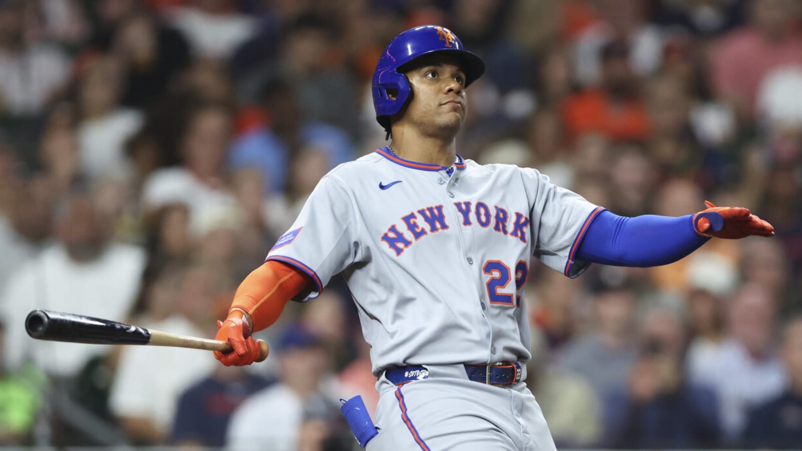 Watch: Juan Soto clobbers first home run with Mets