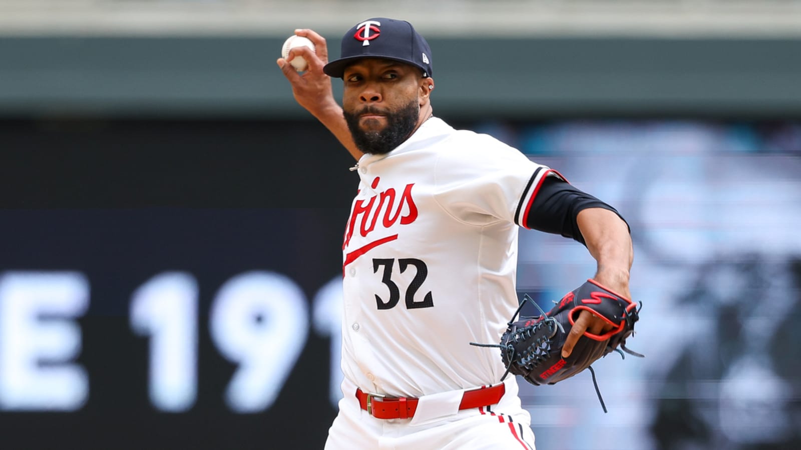 Veteran pitcher Jay Jackson to retire