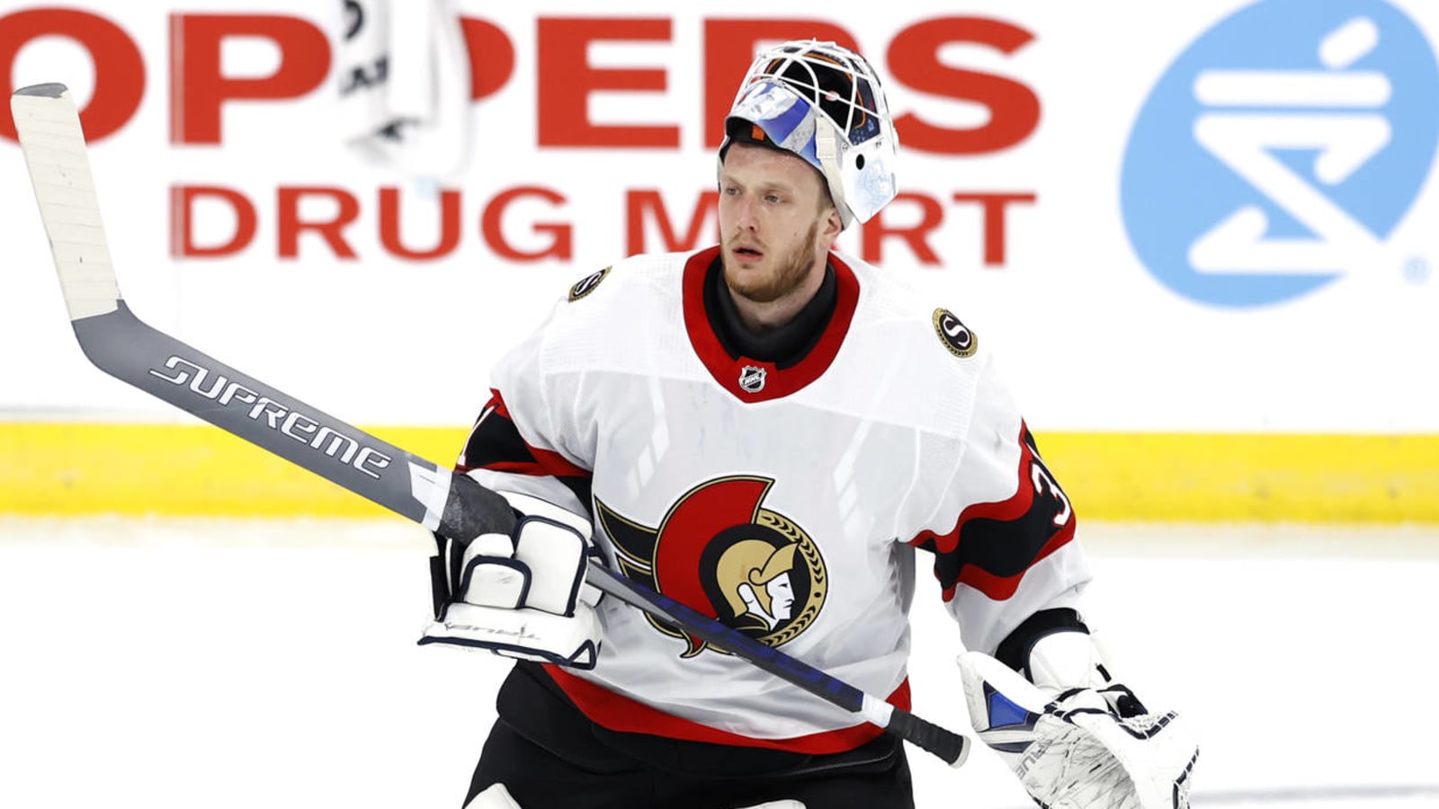 Senators sign Anton Forsberg to one-year, $900K extension