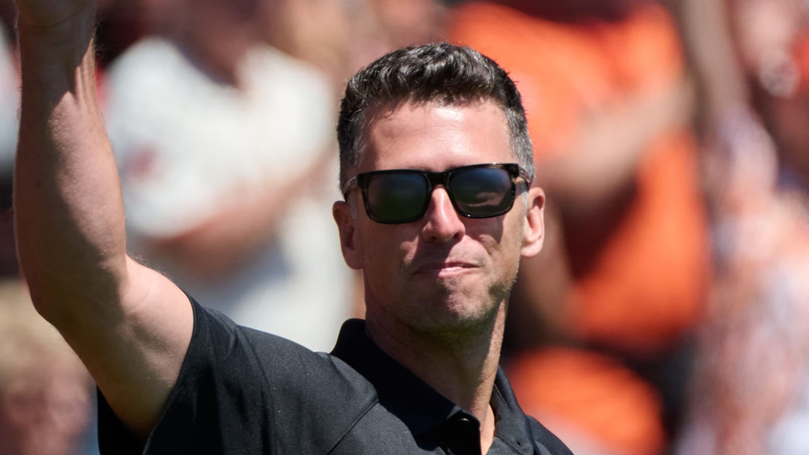 Giants name Buster Posey president of baseball operations