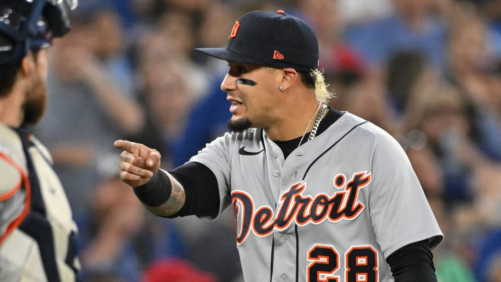 Tigers bench Javier Báez after pair of embarrassing baserunning mistakes