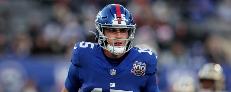 Giants re-sign polarizing backup QB