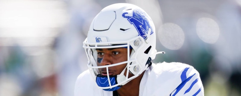 Steelers Meet with Explosive Memphis Running Back Blake Watson