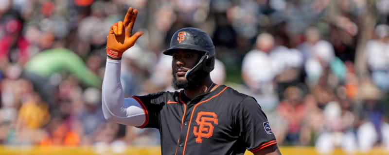 Giants OF suffers fractured left hand