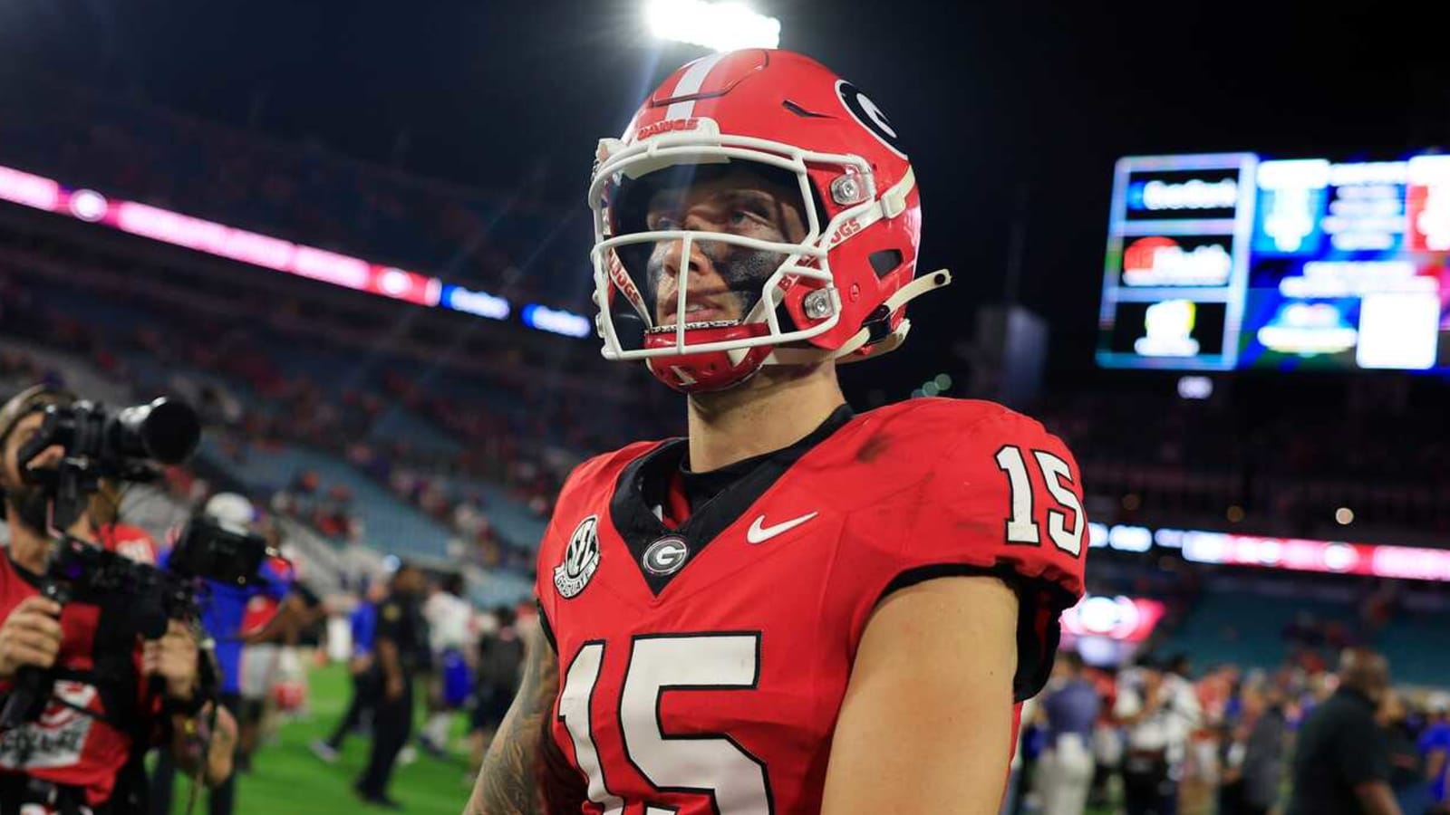 Georgia gives injury update on QB Carson Beck